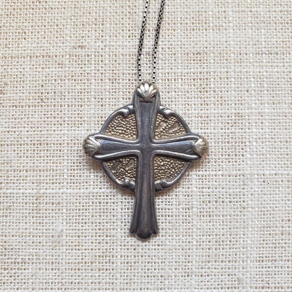 Gorham Sterling Silver Footprints Cross Necklace Pedant with Silver Chain - Picture 1 of 6